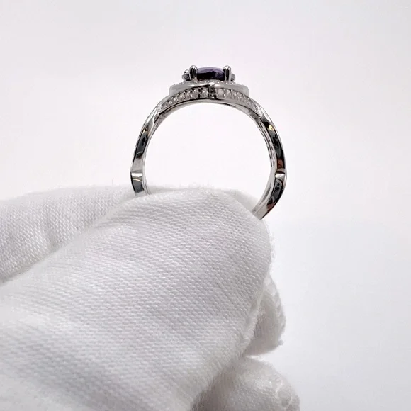 Sale $25 Firm! .925 Sterling Silver Simulated Amethyst Cz Ring - Picture 14 of 17
